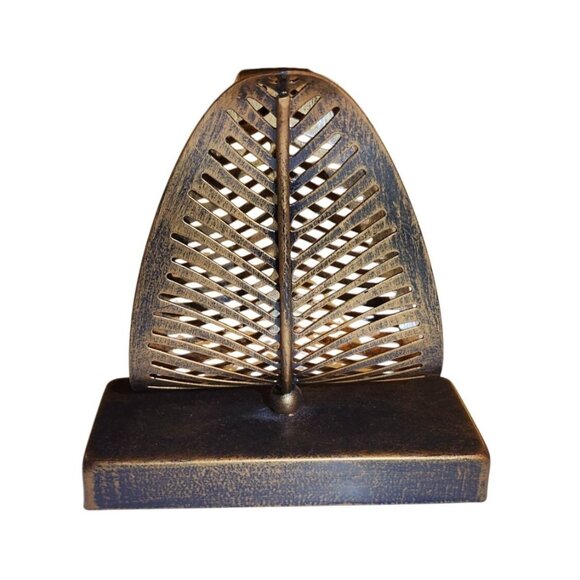 Vintage-Style Kitchen Napkin Holder With Leaf Design - Picture 2 of 7